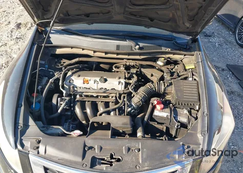 2010 Honda Accord 2.4 Ex-L z USA, uszkodzony, nr VIN 1HGCP2F85AA170403